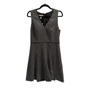 Banana Republic size 12 black and white fit and flare shift dress new with tags!